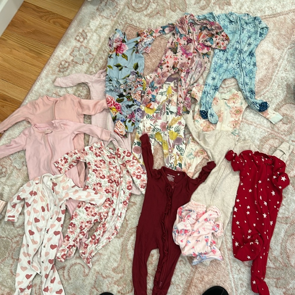 Bundle of 14 girls bamboo and cotton pajamas size 3-6